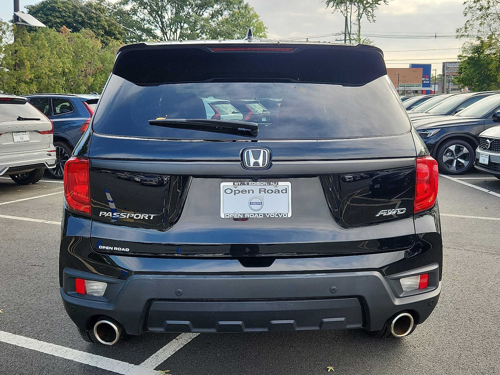 Used 2023 Honda Passport EX-L image 5