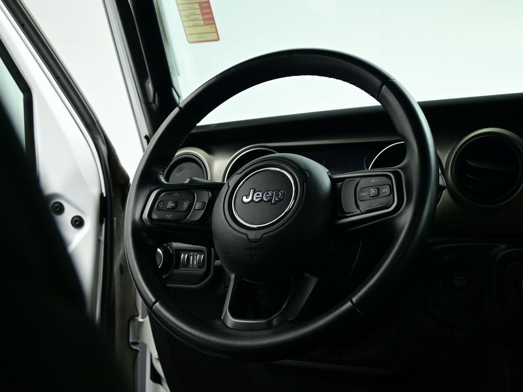 Used 2020 Jeep Wrangler Unlimited Sport S image 11