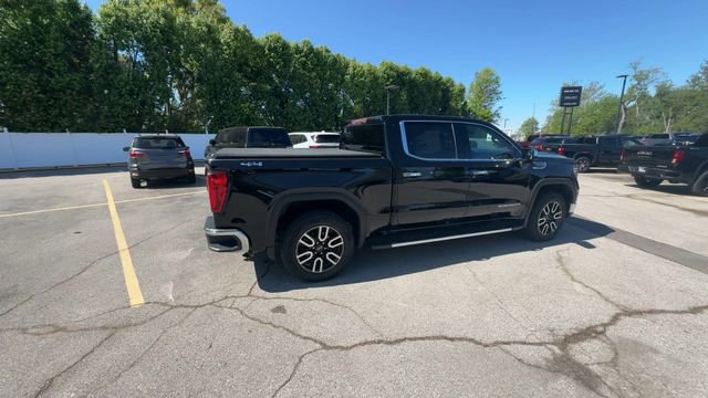 Used 2023 GMC Sierra 1500 SLT w/ SLT Premium Package AWD/4WD image 8