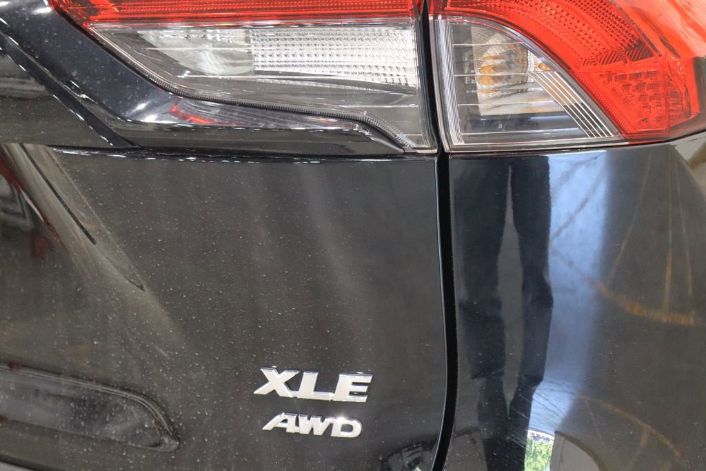 Used 2023 Toyota RAV4 XLE AWD/4WD image 44