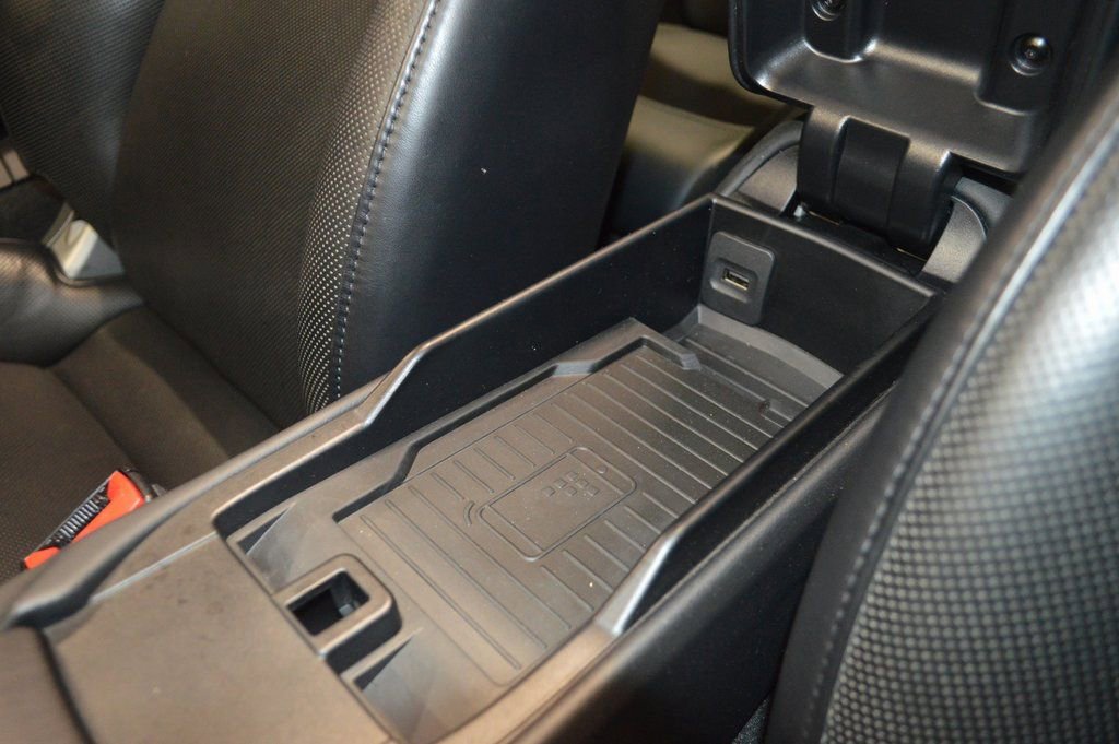 Certified 2019 Porsche 911 Targa 4 GTS AWD/4WD image 31