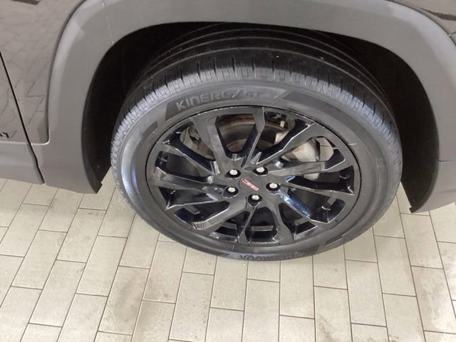 Used 2023 GMC Terrain SLE w/ Driver Convenience Package AWD/4WD image 22