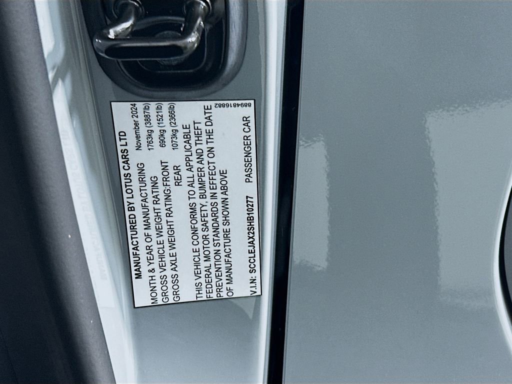 Used 2025 Lotus Emira image 30