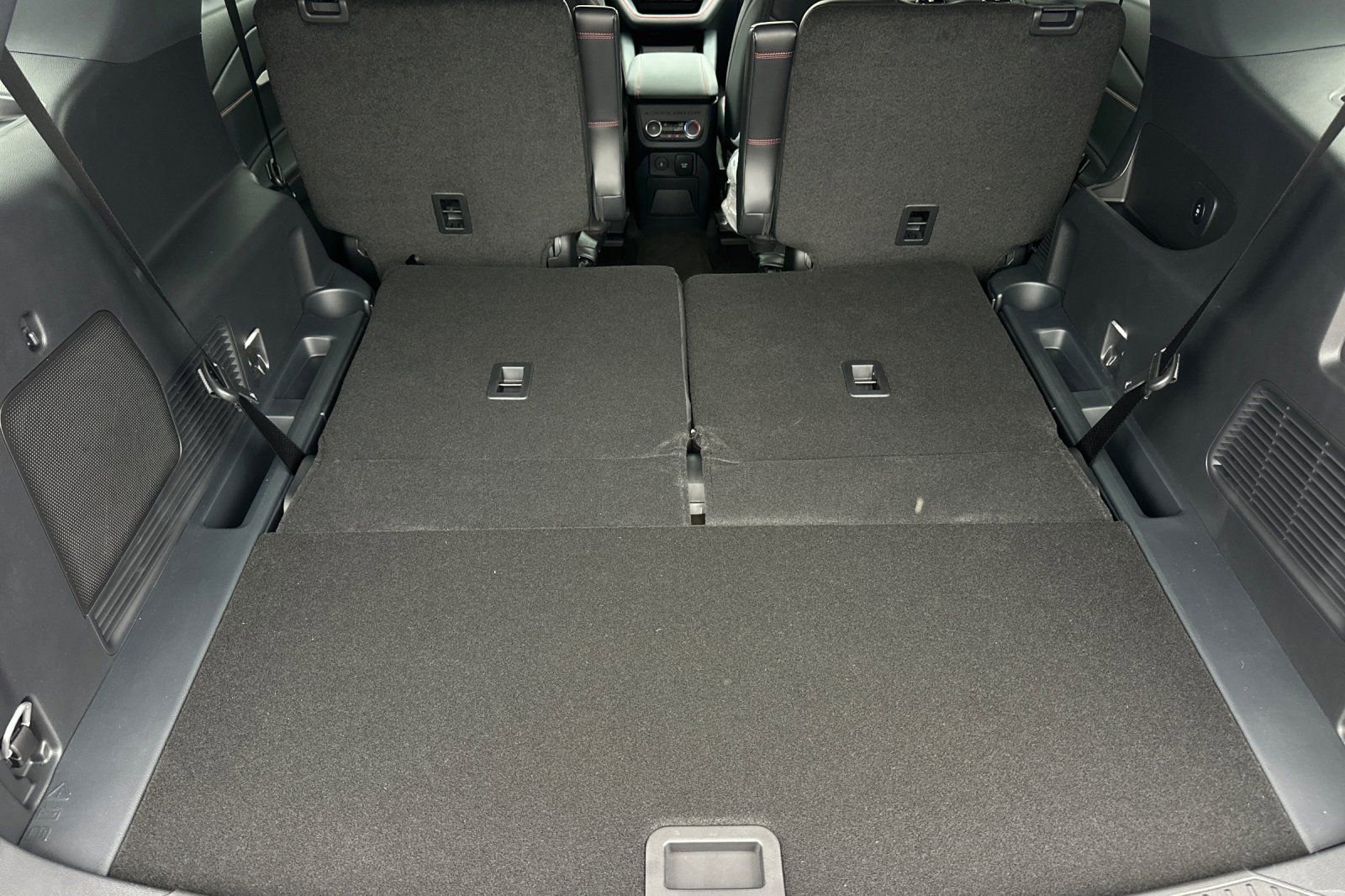 New 2026 Ford Explorer ST w/ Sun And Sound Package image 15