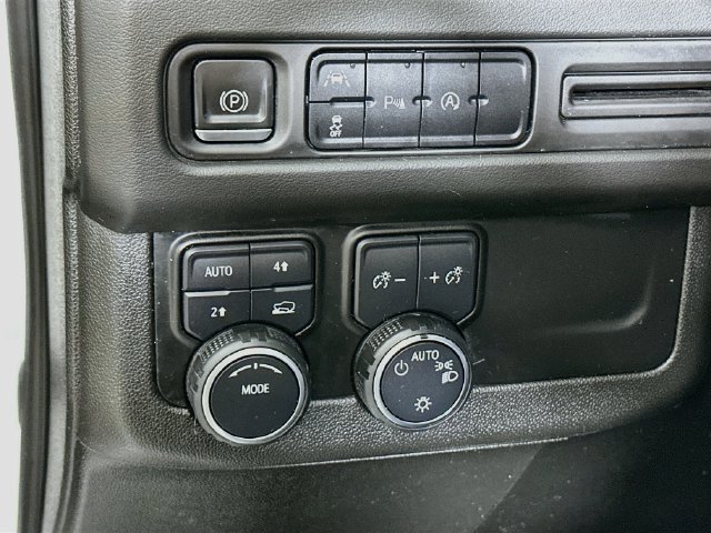 Used 2023 Chevrolet Tahoe RST AWD/4WD image 13