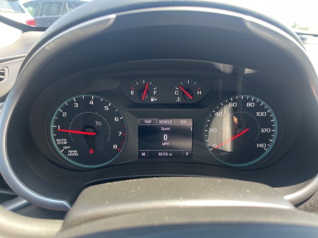 Used 2023 Chevrolet Malibu LT image 9