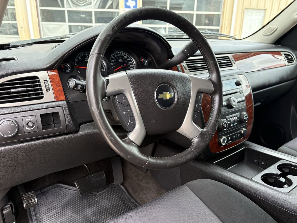Used 2014 Chevrolet Tahoe LS RWD image 14