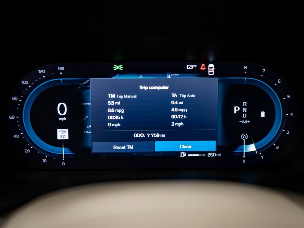 Used 2025 Volvo XC60 B5 Ultra w/ Protection Package Premier image 32