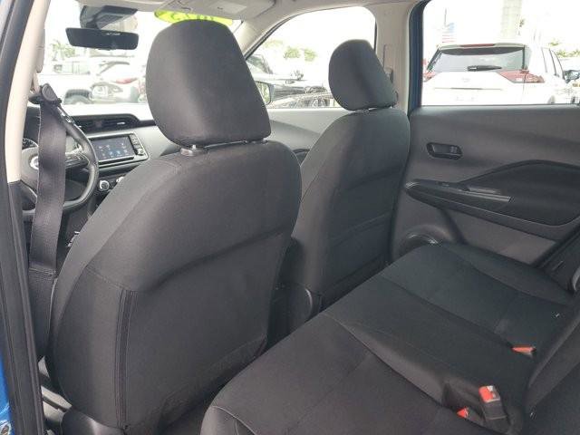 Used 2023 Nissan Kicks S image 18