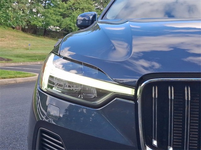 Used 2022 Volvo XC60 T8 Inscription w/ Advanced Package image 9