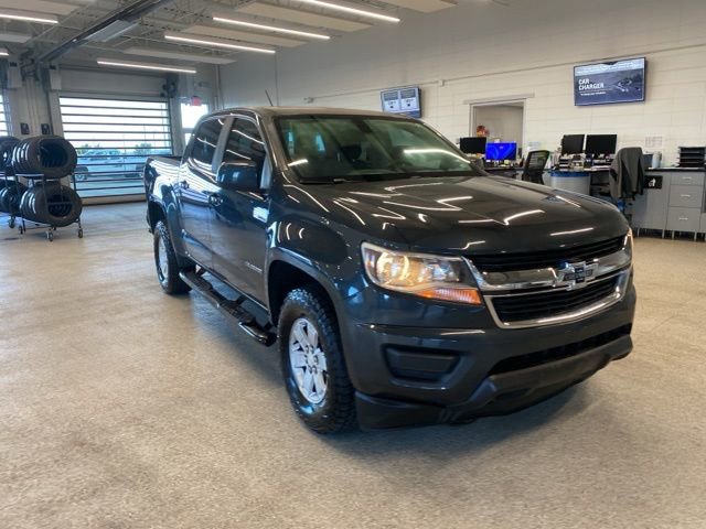 Used 2018 Chevrolet Colorado W/T w/ WT Convenience Package RWD image 3