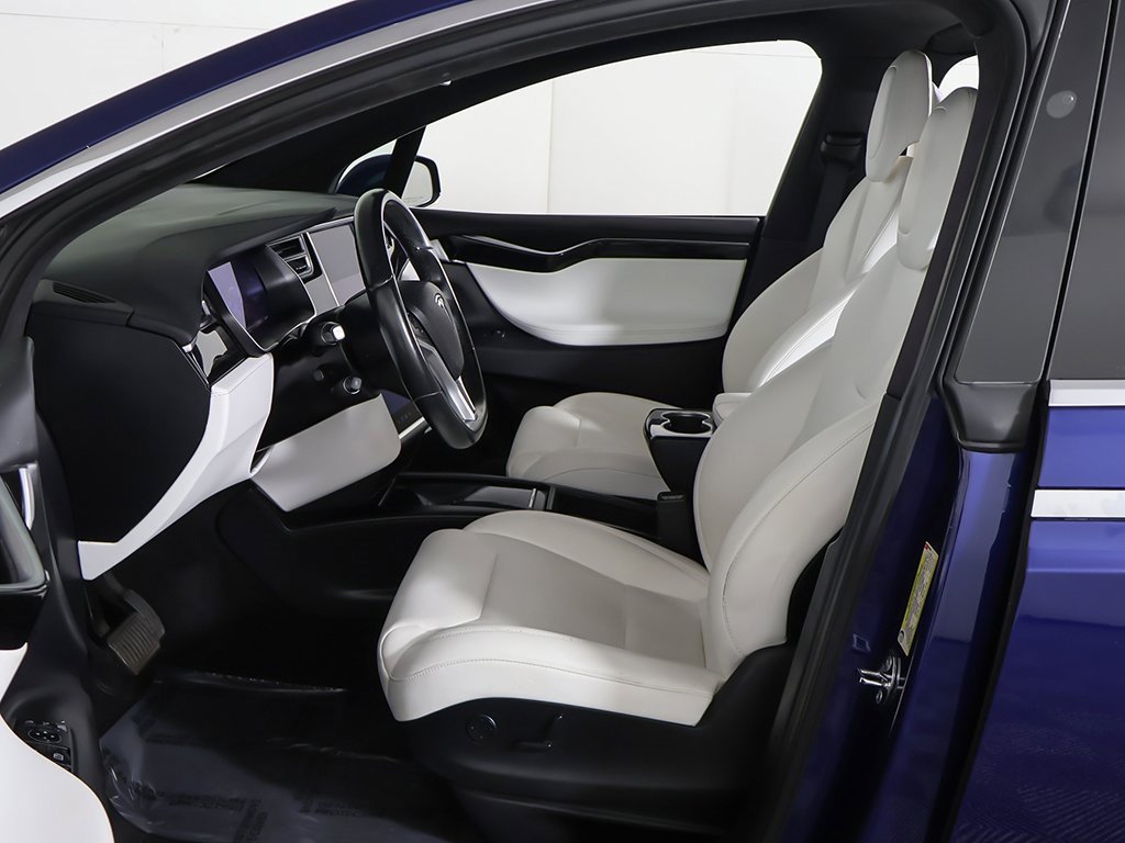 Used 2017 Tesla Model X 100D image 30