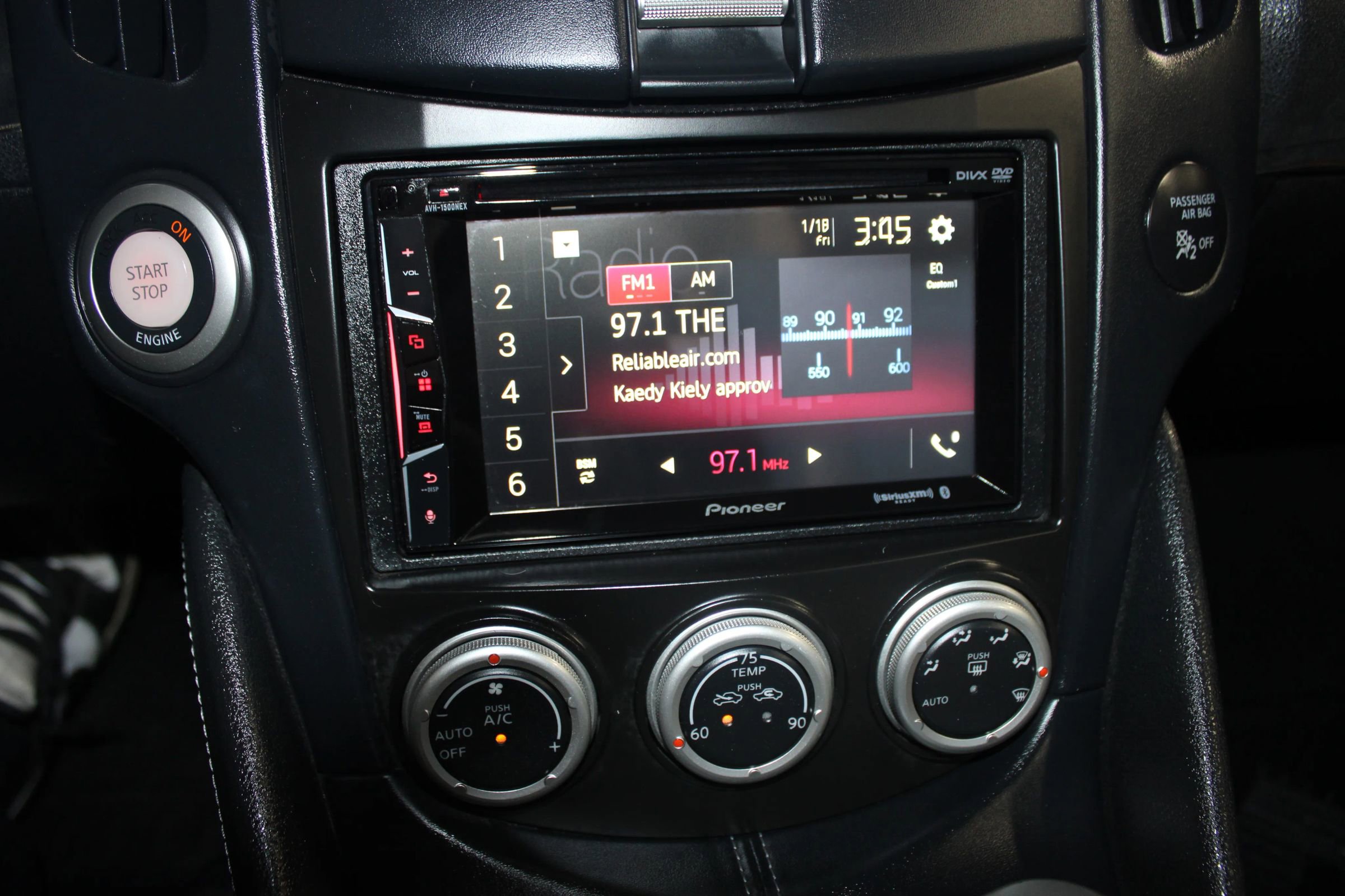 Used 2009 Nissan 370Z Touring w/ Sport Pkg image 15