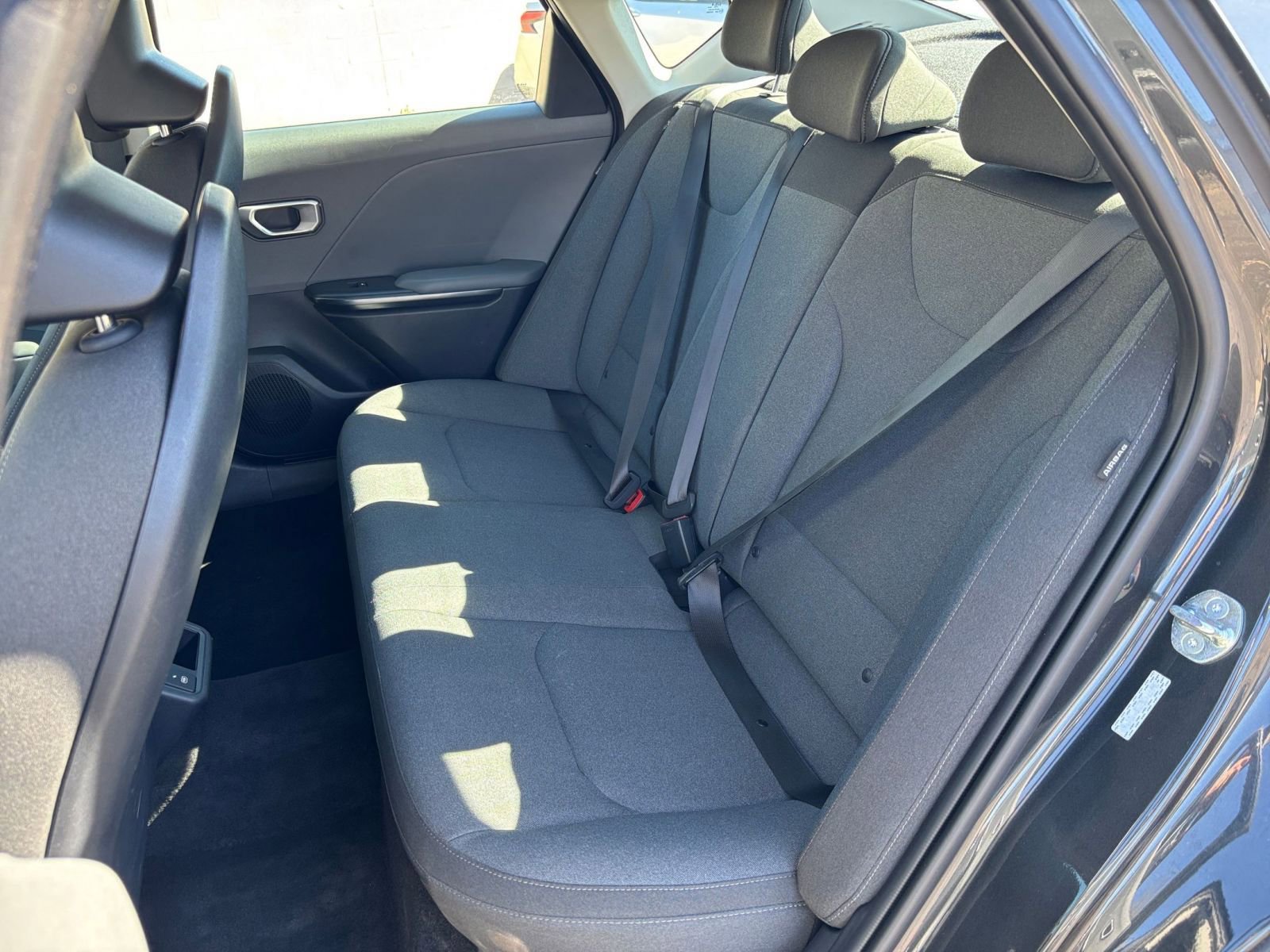Used 2025 Kia K4 FWD image 37