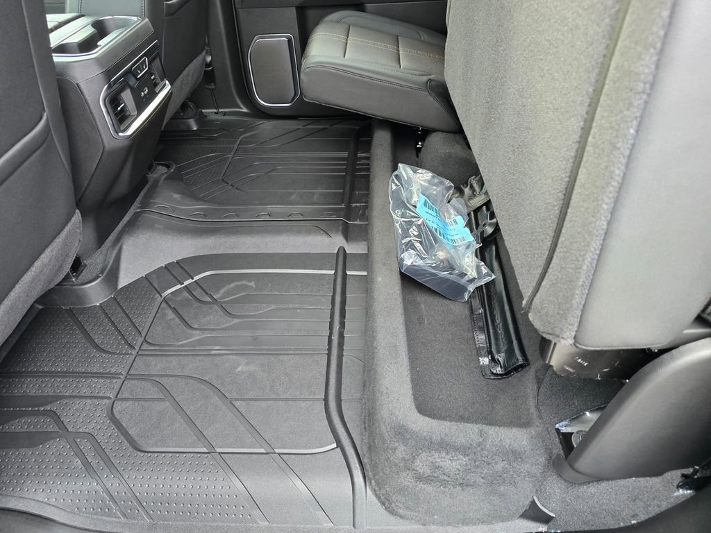 New 2026 Chevrolet Silverado 1500 High Country image 14