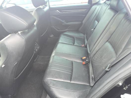 Used 2022 Honda Accord Touring image 9
