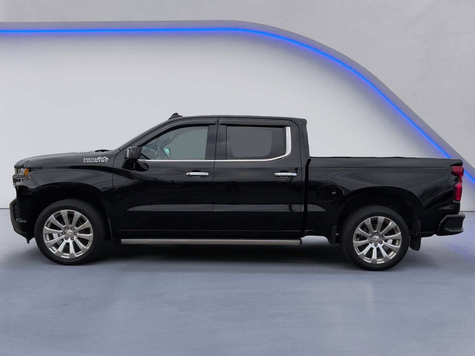 Used 2020 Chevrolet Silverado 1500 High Country w/ Technology Package image 5