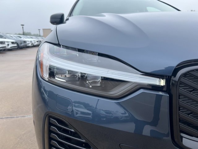 New 2026 Volvo XC60 T8 Ultra w/ Protection Package Premier image 11