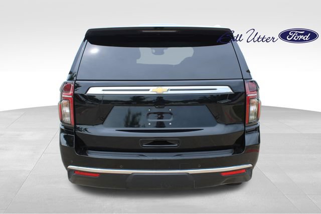 Used 2024 Chevrolet Suburban Premier w/ Premium Package AWD/4WD image 6