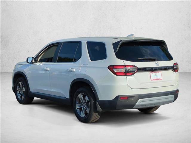 Certified 2024 Honda Pilot EX-L image 8