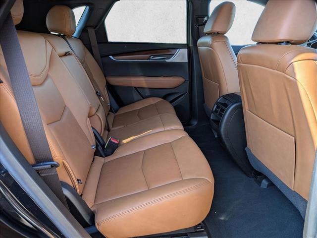 Used 2021 Cadillac XT5 Premium Luxury image 23
