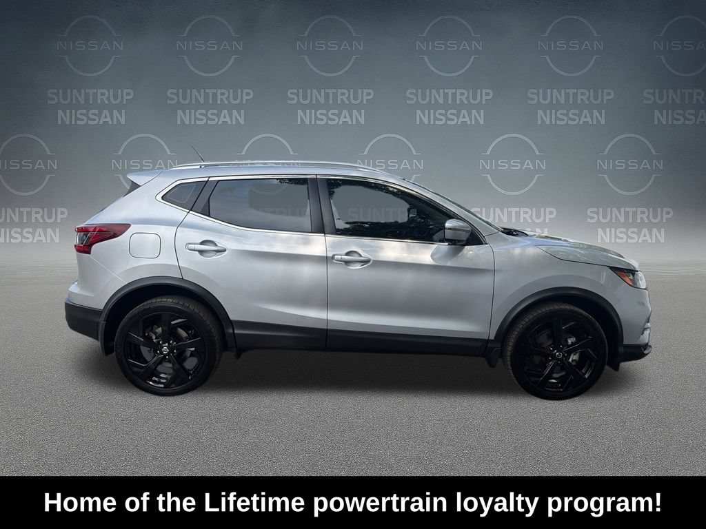 Used 2020 Nissan Rogue Sport SL FWD image 7