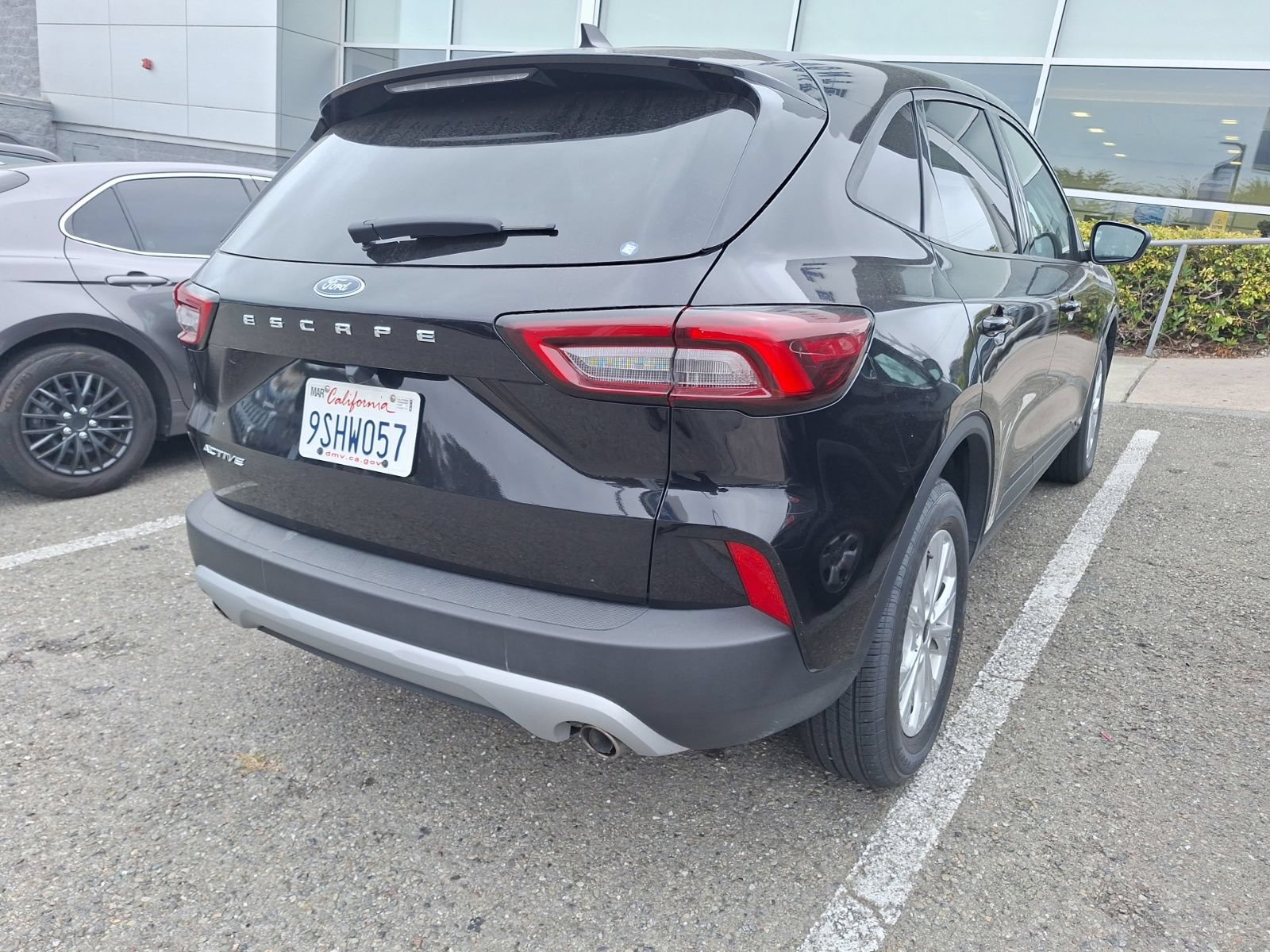 Used 2025 Ford Escape Active FWD image 9
