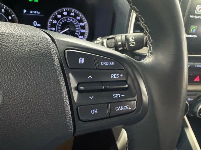 Used 2020 Hyundai Venue image 18