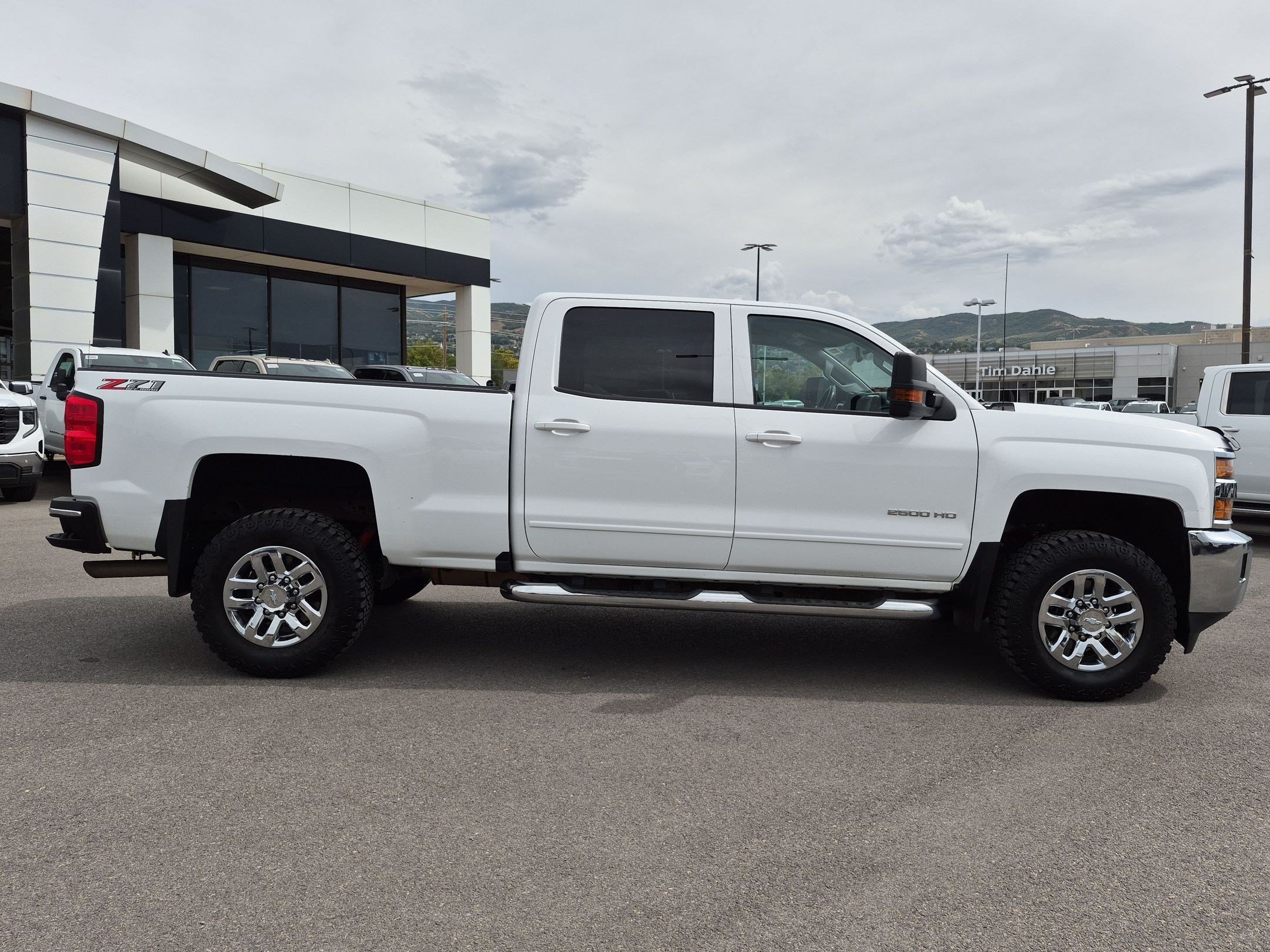 Used 2019 Chevrolet Silverado 2500 LT w/ Z71 Package, Off-Road AWD/4WD image 6