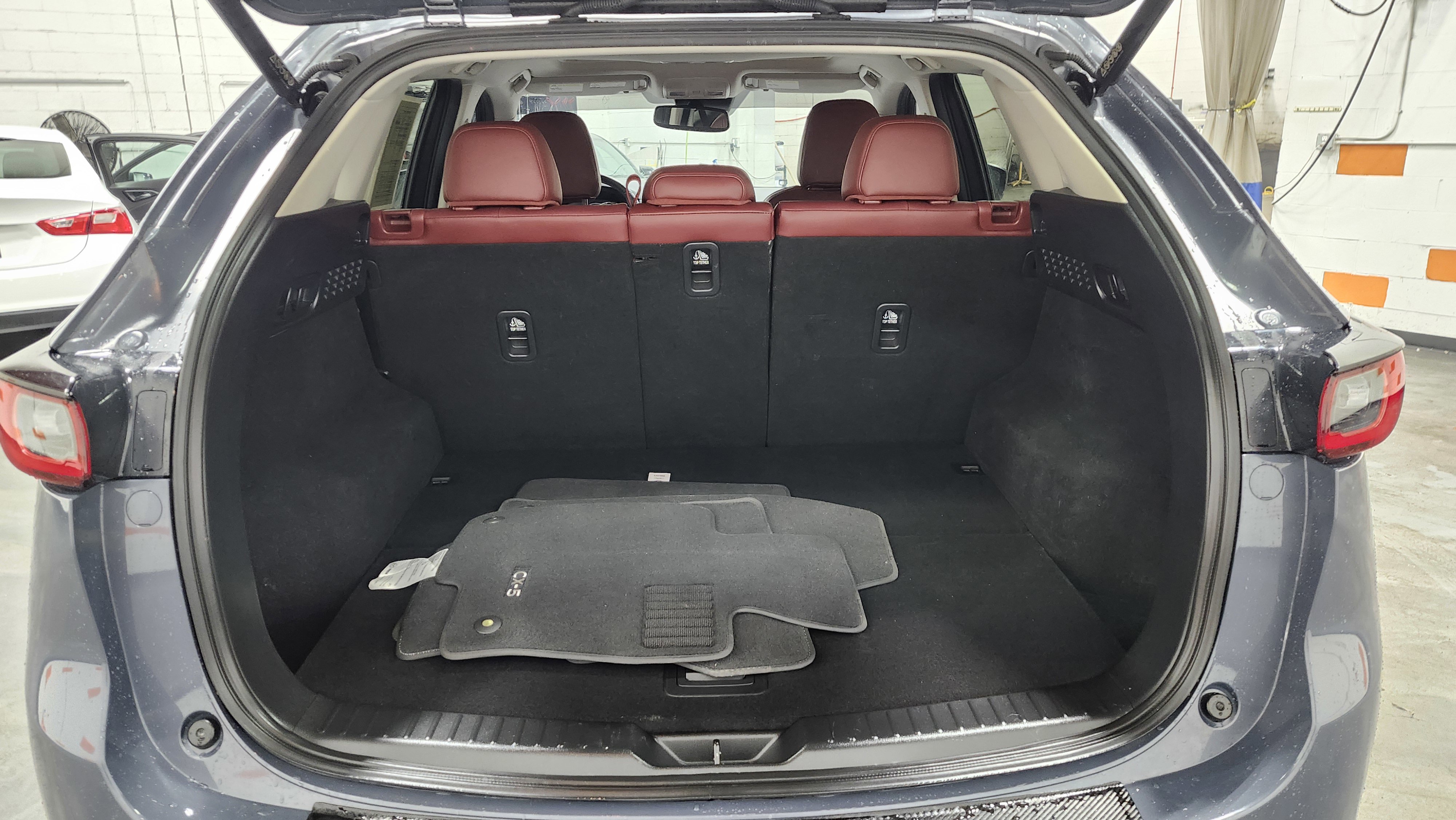 Used 2024 MAZDA CX-5 Carbon Edition image 24