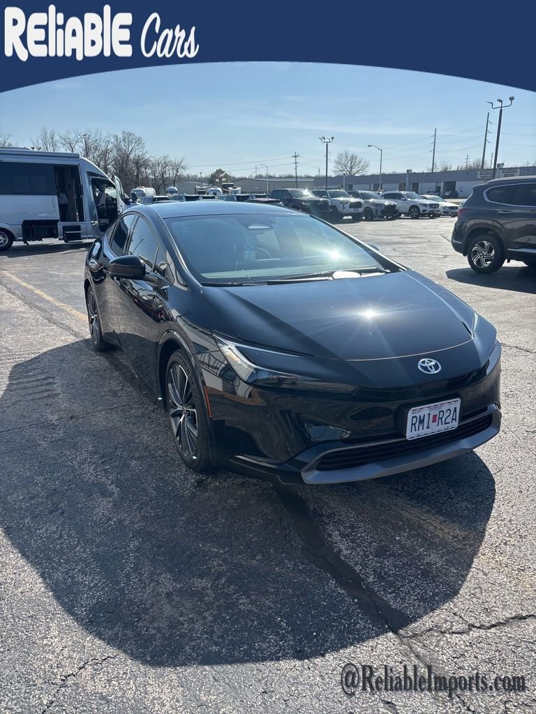 Used 2025 Toyota Prius Limited w/ Limited Premium Package