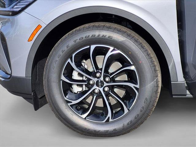 New 2026 Lincoln Nautilus Premier AWD/4WD image 16