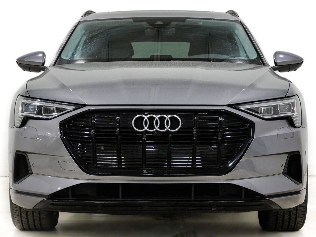 Used 2023 Audi e-tron Premium w/ Convenience Plus Package AWD/4WD image 2