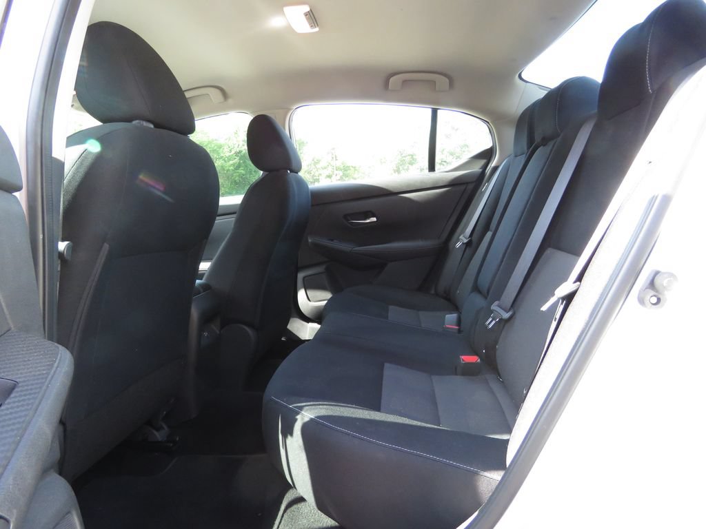 Used 2020 Nissan Sentra SV FWD image 18