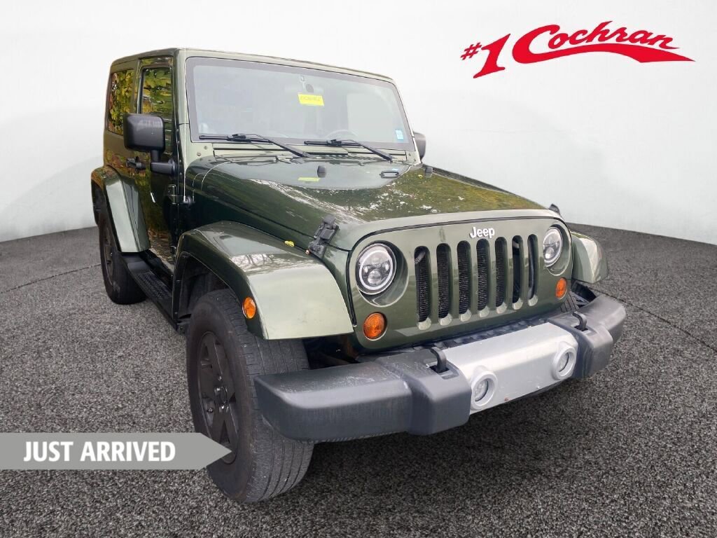Used 2009 Jeep Wrangler Sahara w/ Dual Top Group