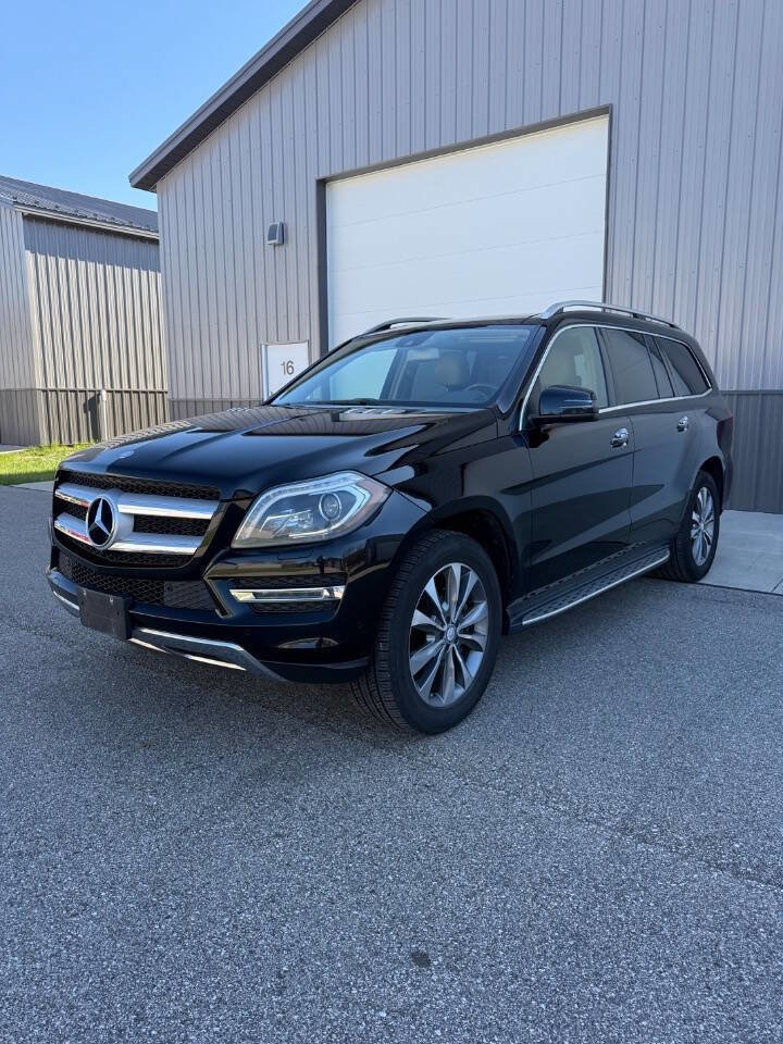 Used 2014 Mercedes-Benz GL 450 4MATIC image 3