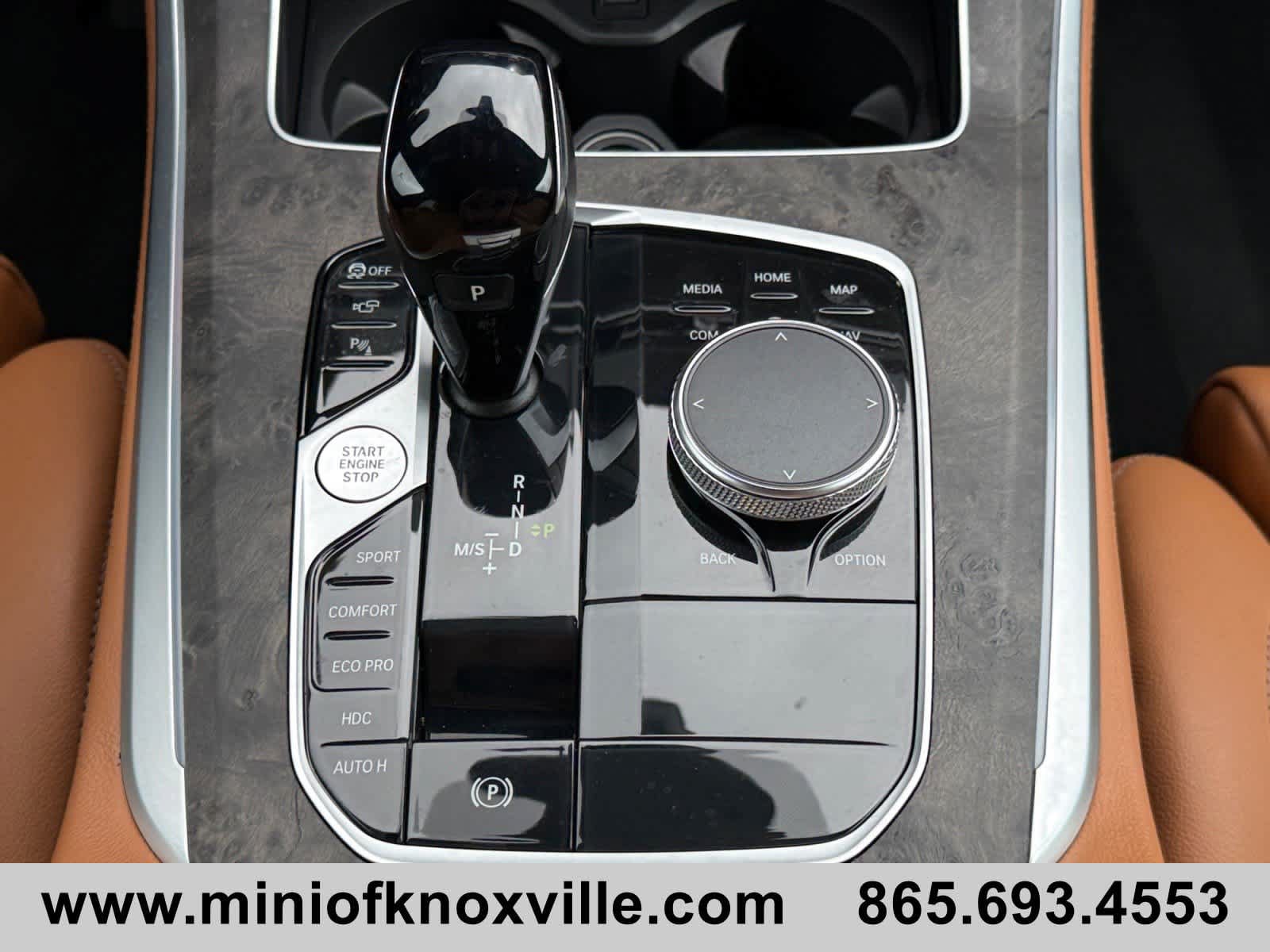 Used 2022 BMW X5 xDrive40i w/ Premium Package AWD/4WD image 23