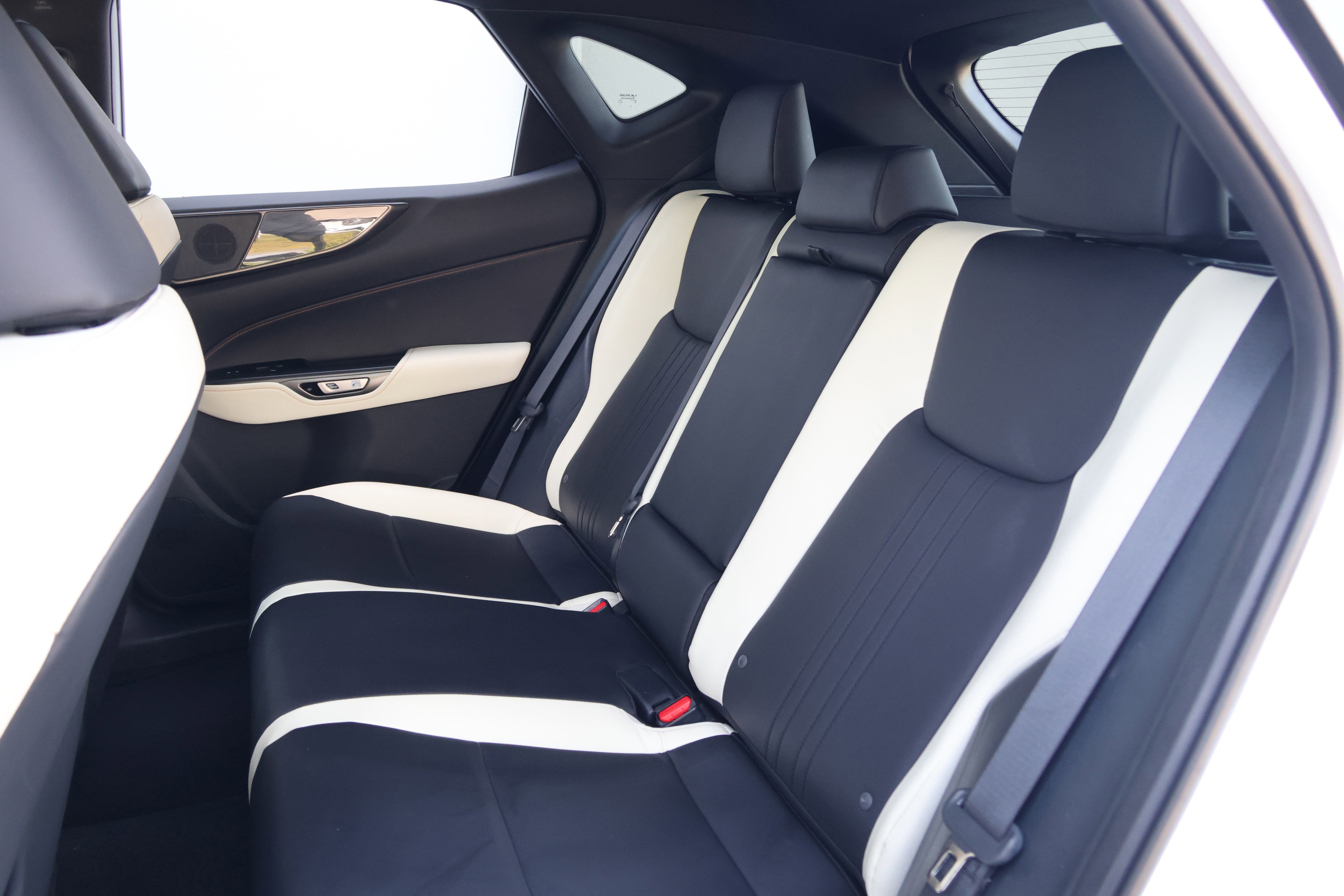 Used 2023 Lexus NX 350 AWD image 38