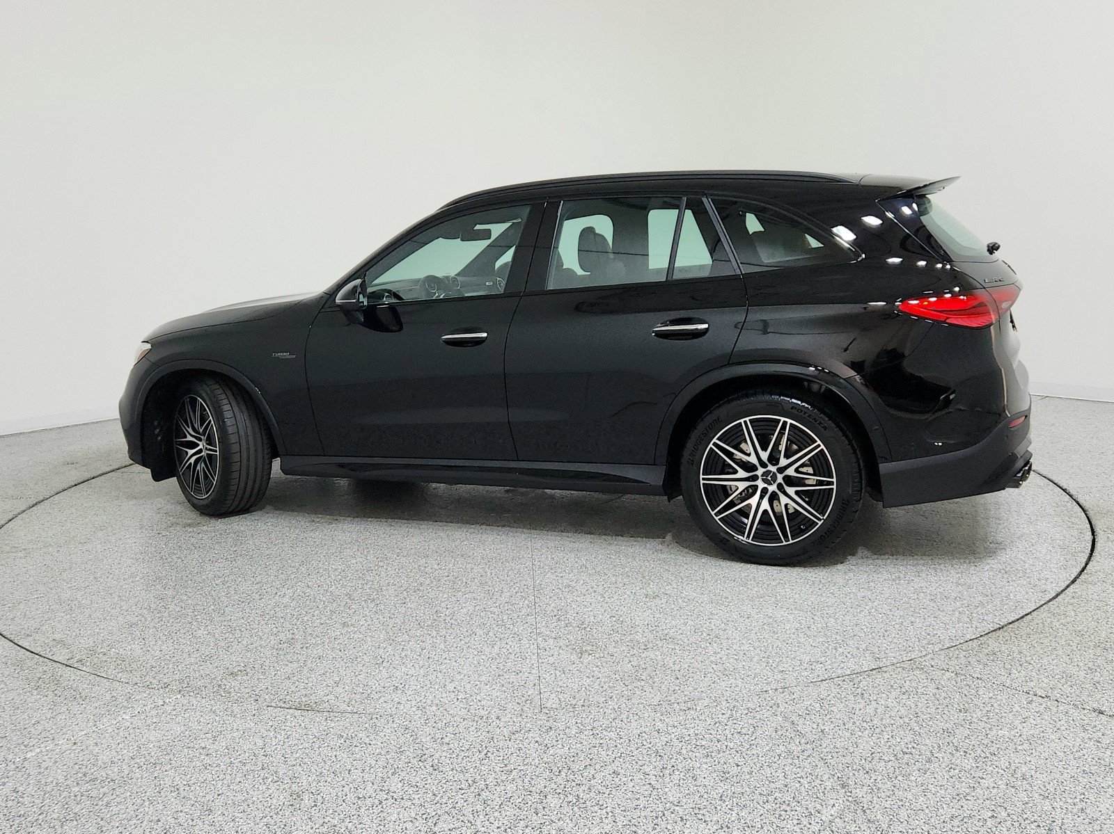 New 2026 Mercedes-Benz GLC 43 AMG 4MATIC image 3