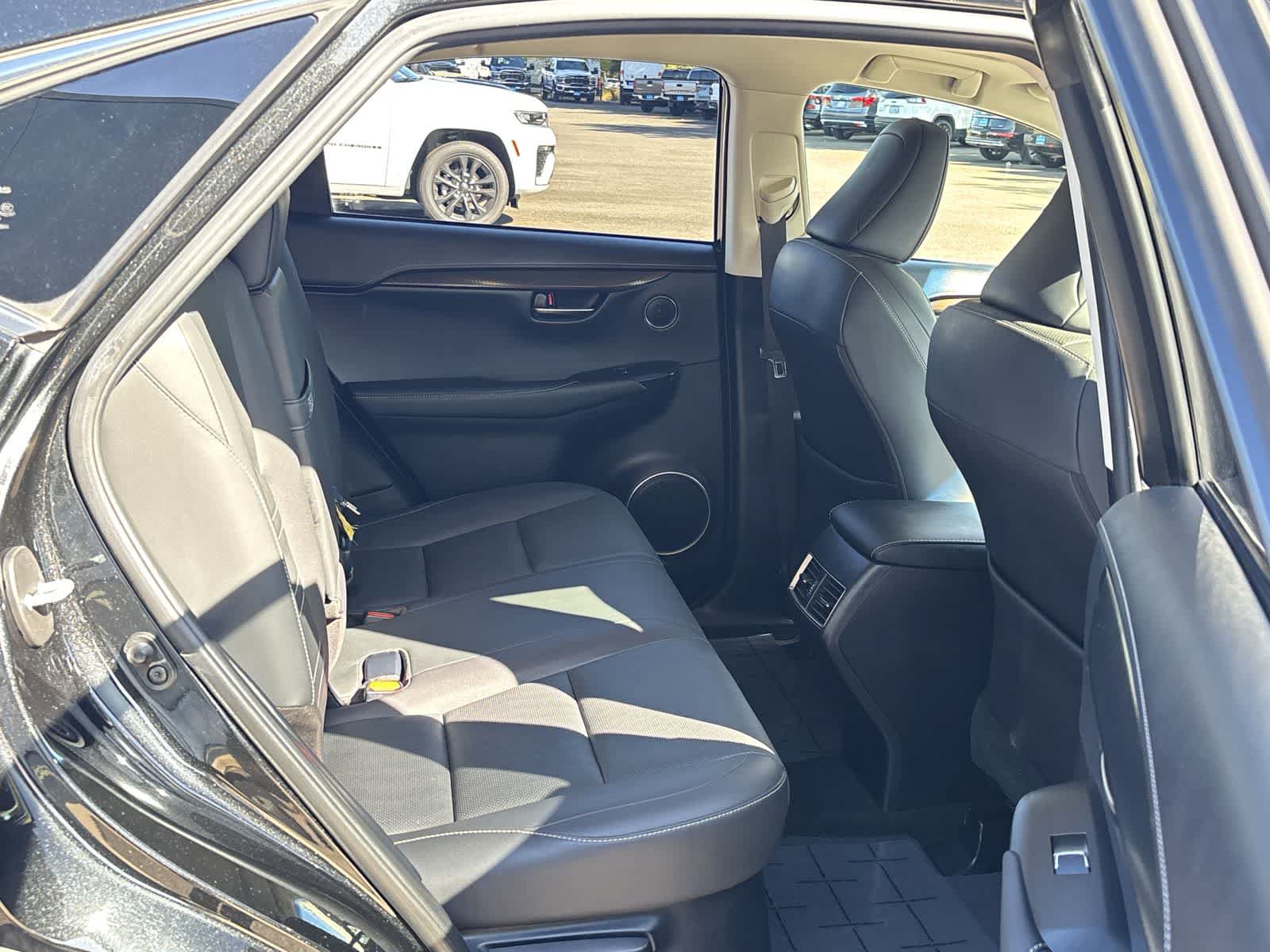 Used 2018 Lexus NX 300h AWD w/ Premium Package image 10