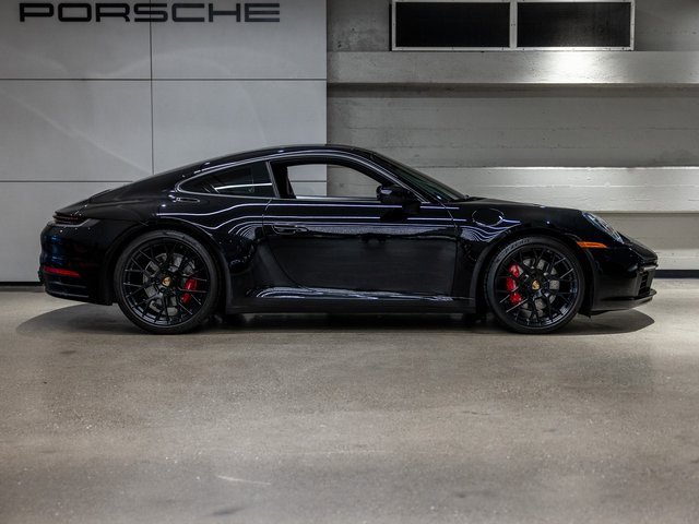 Used 2024 Porsche 911 Carrera 4S image 9