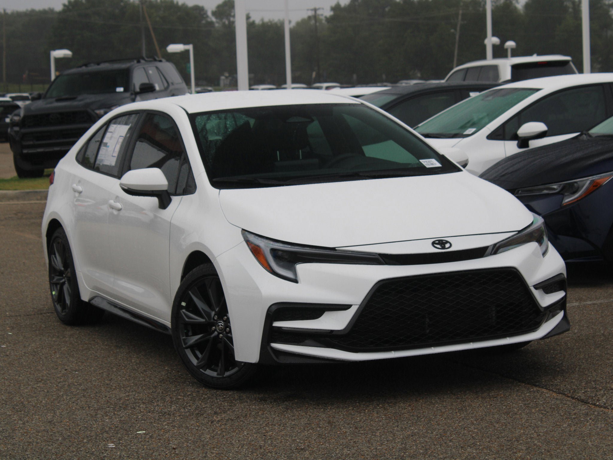Used 2026 Toyota Corolla SE image 14
