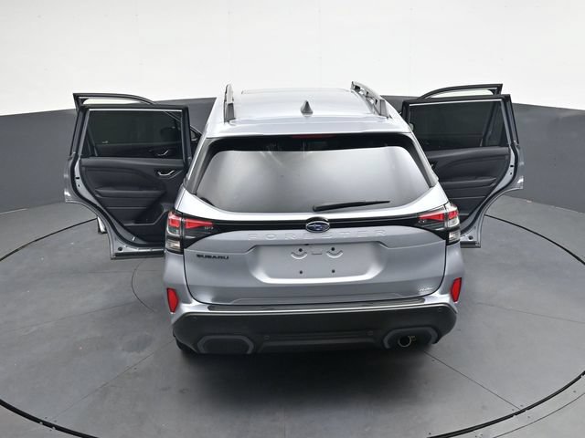 Used 2025 Subaru Forester Limited AWD/4WD image 39