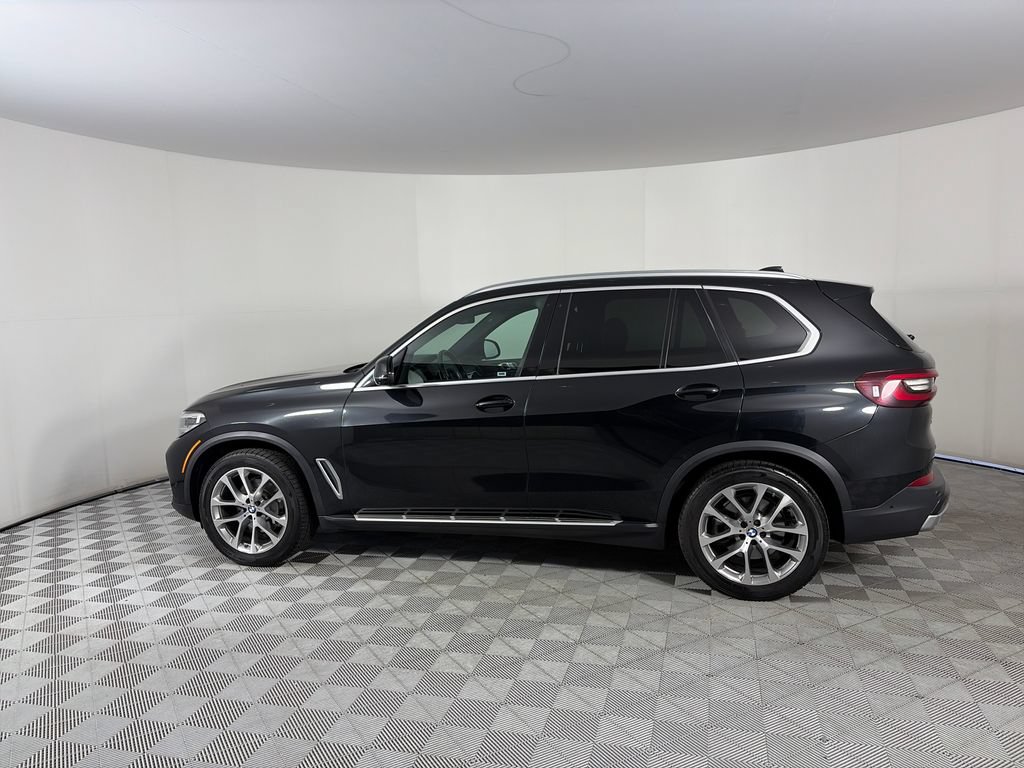 Used 2023 BMW X5 xDrive40i AWD/4WD image 4