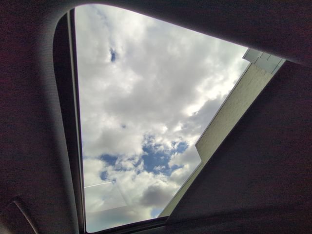 Certified 2023 Volkswagen Atlas Cross Sport SEL image 32