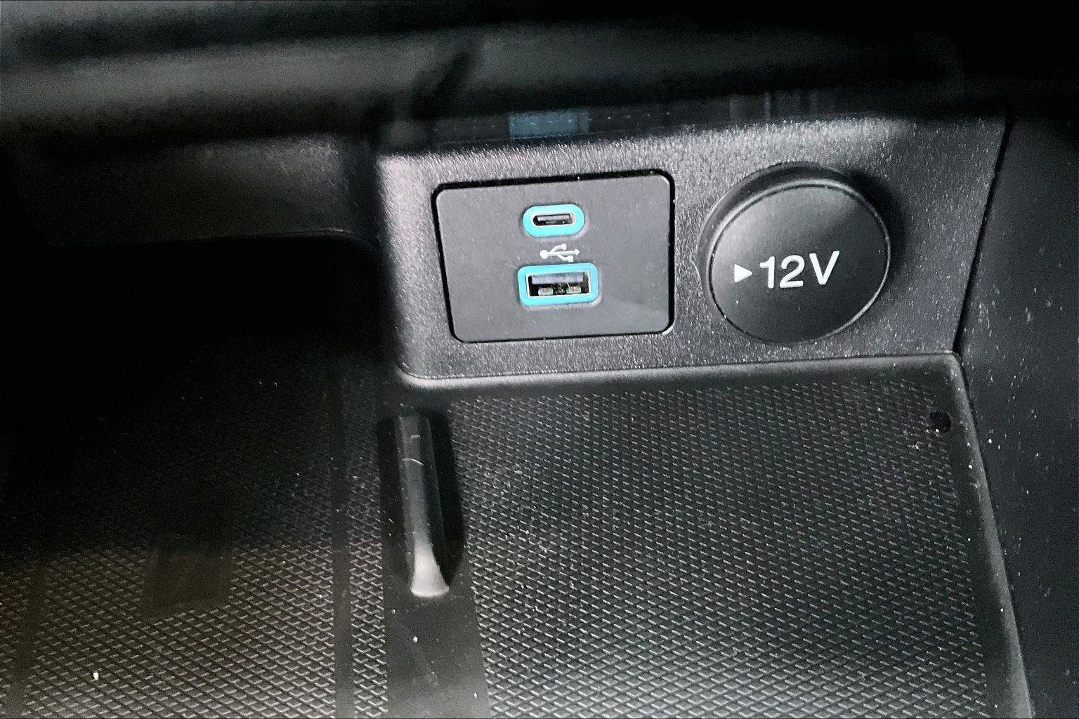 Used 2022 Ford Escape SEL w/ Technology Package image 31