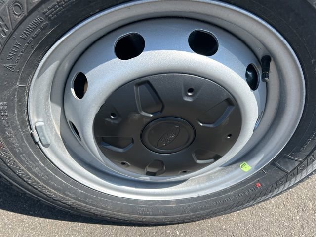 New 2026 Ford Transit 250 148 Medium Roof w/ Load Area Protection Package RWD image 9
