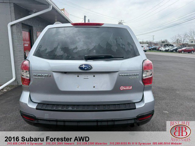 Used 2016 Subaru Forester 2.5i Premium w/ All-Weather Package image 4