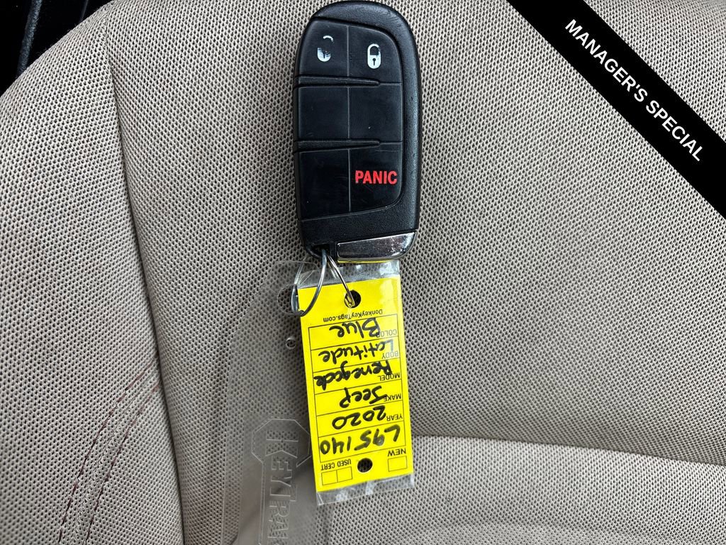 Used 2020 Jeep Renegade Latitude AWD/4WD image 26