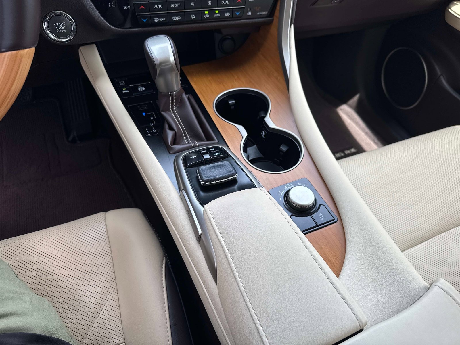 Used 2019 Lexus RX 350 FWD w/ Navigation Package image 27